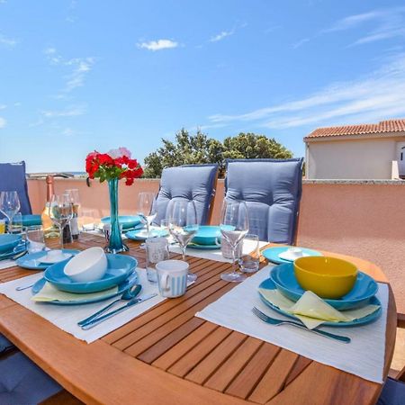 Apartments Milena 8 Мандре Екстериор снимка