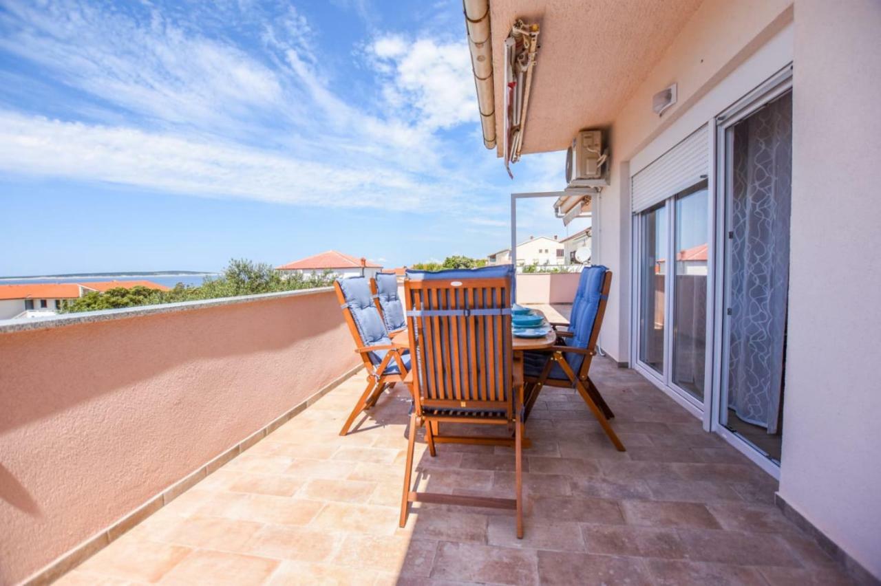 Apartments Milena 8 Мандре Екстериор снимка