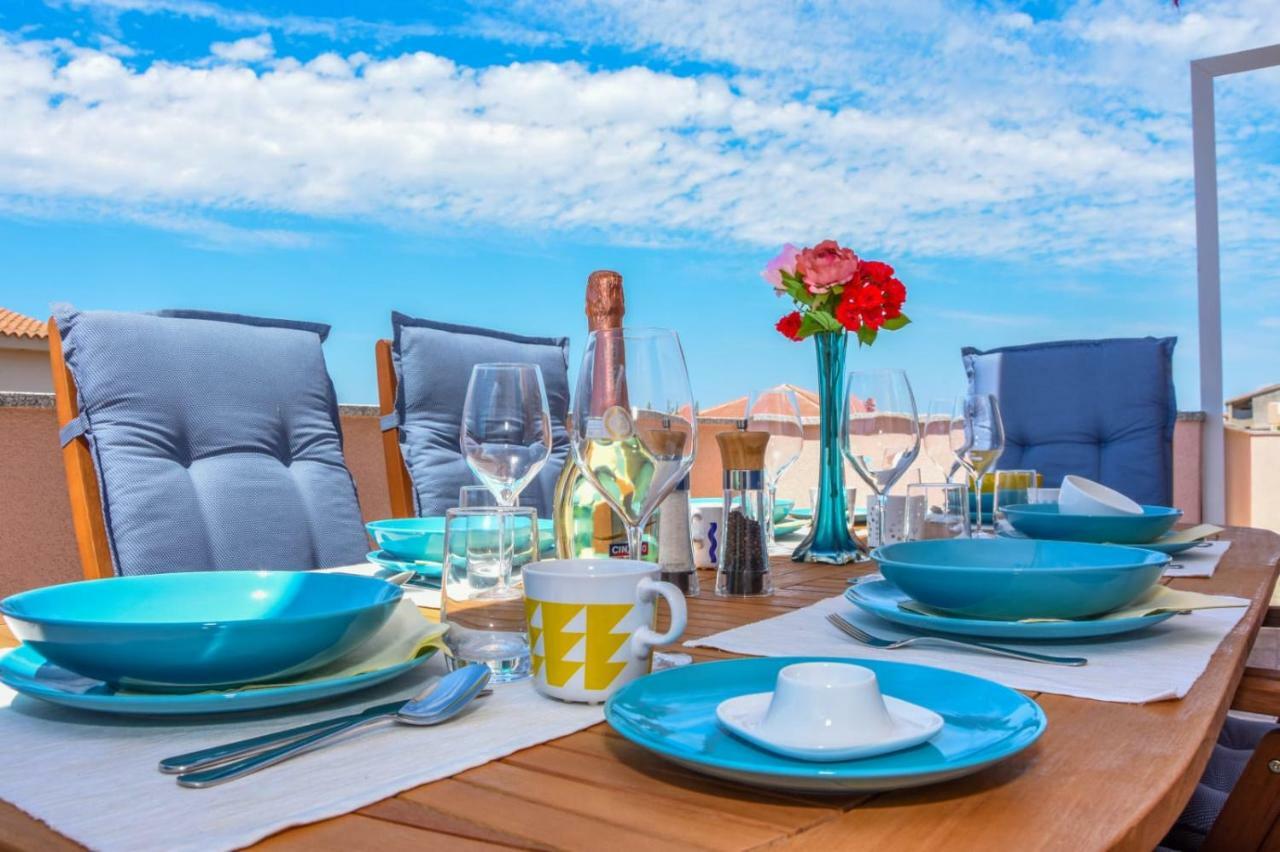 Apartments Milena 8 Мандре Екстериор снимка