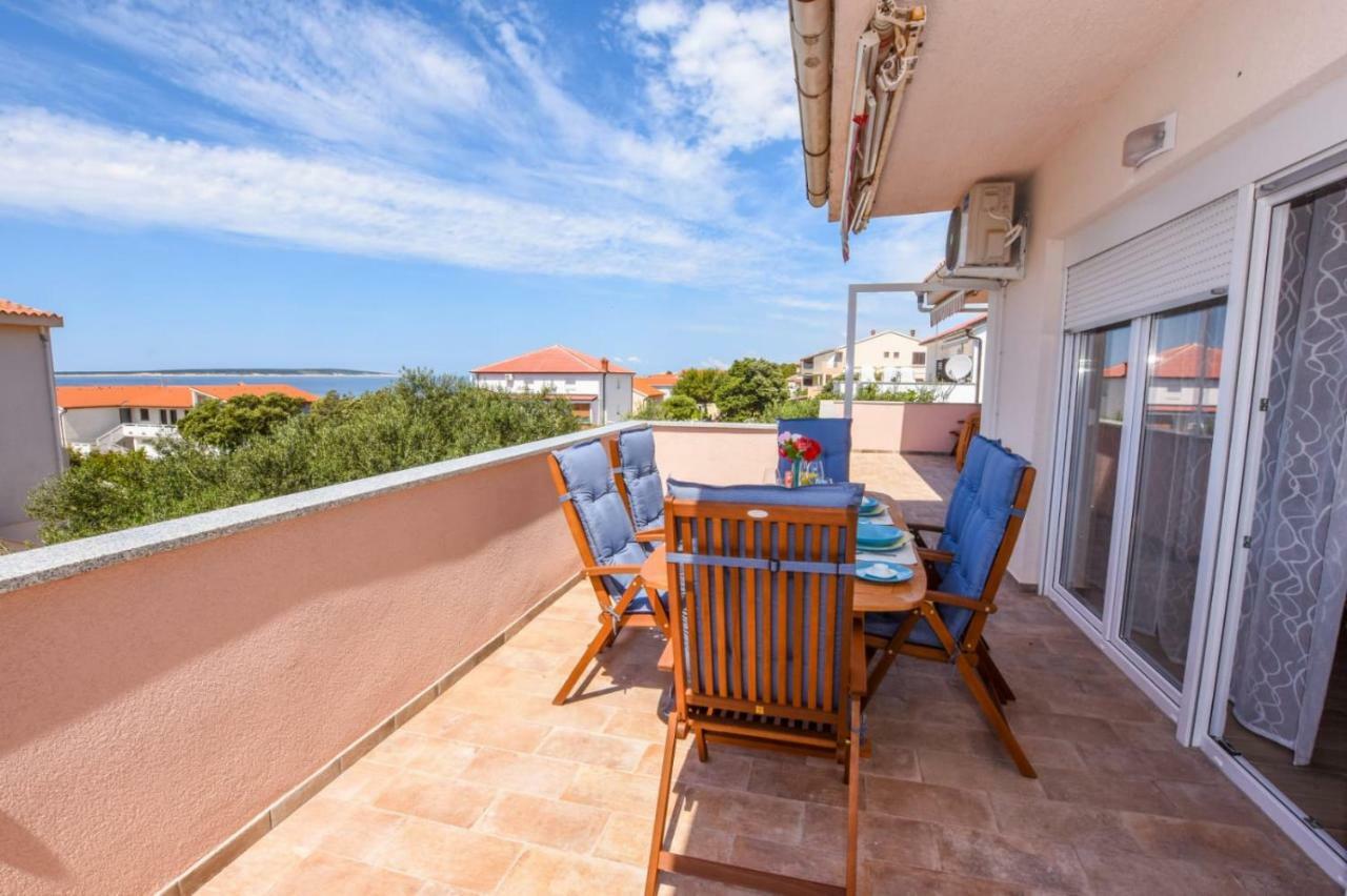 Apartments Milena 8 Мандре Екстериор снимка
